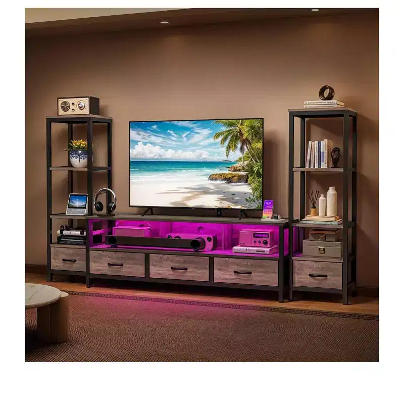 Mobile TV LED per TV da 65 pollici, centro di intrattenimento con librerie a 4 ripiani e prese elettriche, mobile TV per soggiorno