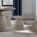 Tavolino decorativo in cemento grigio